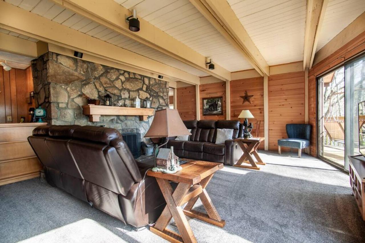 Bear View Chalet With Hot Tub And Near Ober Gatlinburg Dış mekan fotoğraf