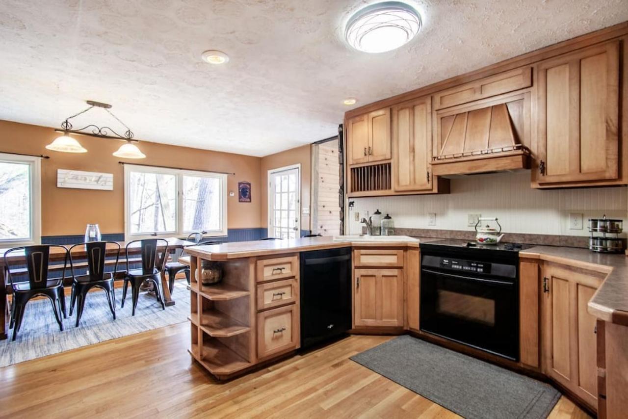 Bear View Chalet With Hot Tub And Near Ober Gatlinburg Dış mekan fotoğraf