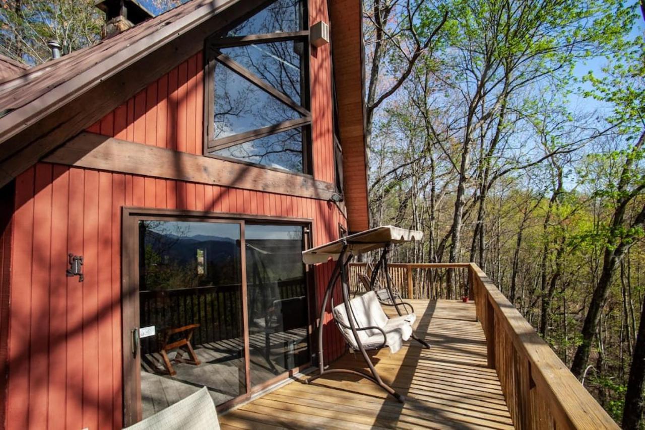 Bear View Chalet With Hot Tub And Near Ober Gatlinburg Dış mekan fotoğraf